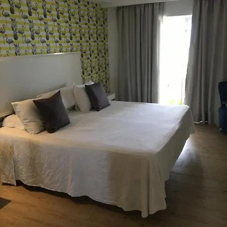 Flamingo Beach Mate Tenerife, 35. Tyden Nebo Aprt105 36. Tyden 2020 Apartment *